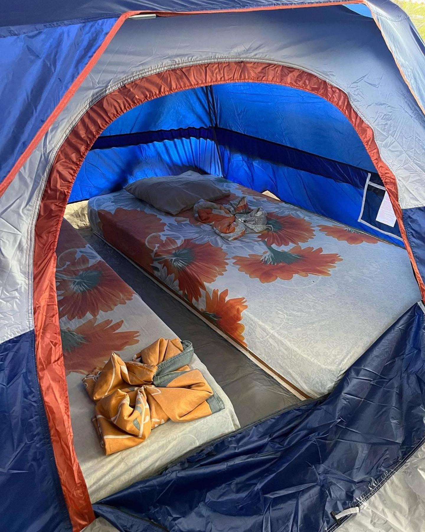 Отель La Y Surf Camp Бокас-дель-Торо Экстерьер фото