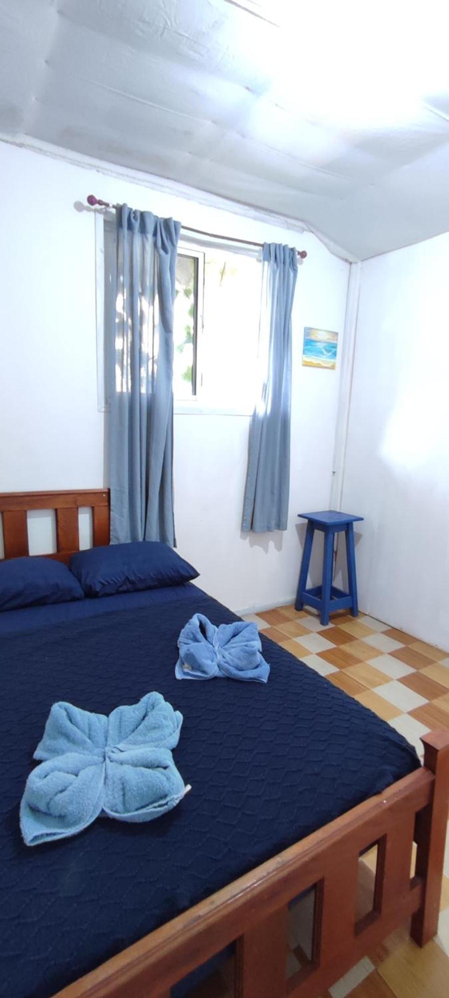 Отель La Y Surf Camp Бокас-дель-Торо Экстерьер фото